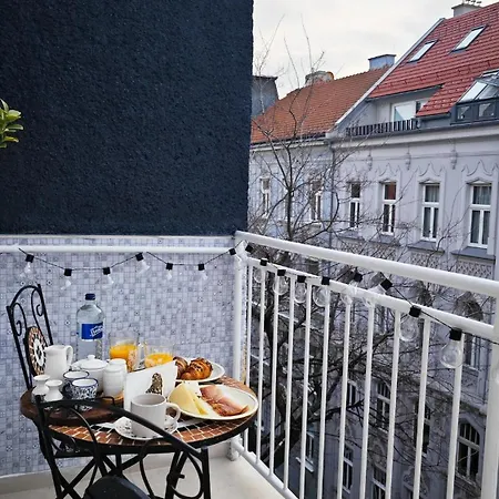 Old Town W Balcony Only 5 Min Danube River * Bratislava