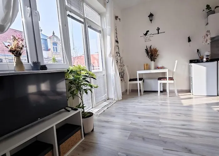 아파트 Old Town W Balcony Only 5 Min Danube River *