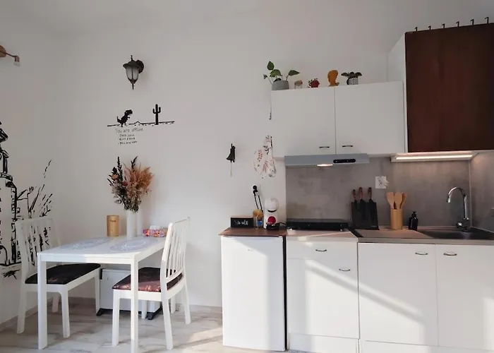 Old Town W Balcony Only 5 Min Danube River Apartmán Bratislava