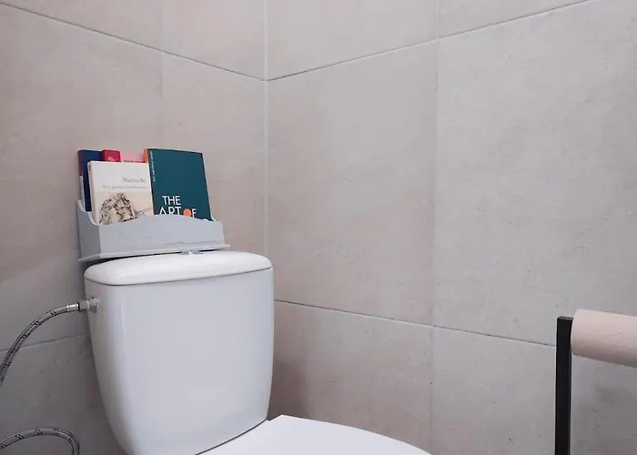 Old Town W Balcony Only 5 Min Danube River Bratislava