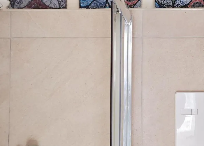 Old Town W Balcony Only 5 Min Danube River 아파트 브라티슬라바