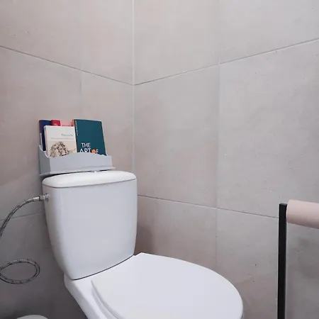 Old Town W Balcony Only 5 Min Danube River براتسيلافا