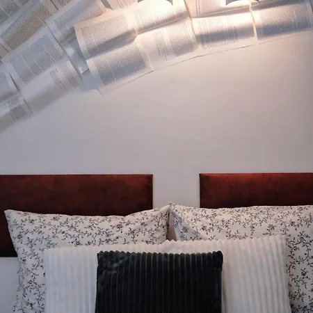 شقة Old Town W Balcony Only 5 Min Danube River