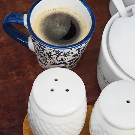 Old Town W Balcony Only 5 Min Danube River شقة *