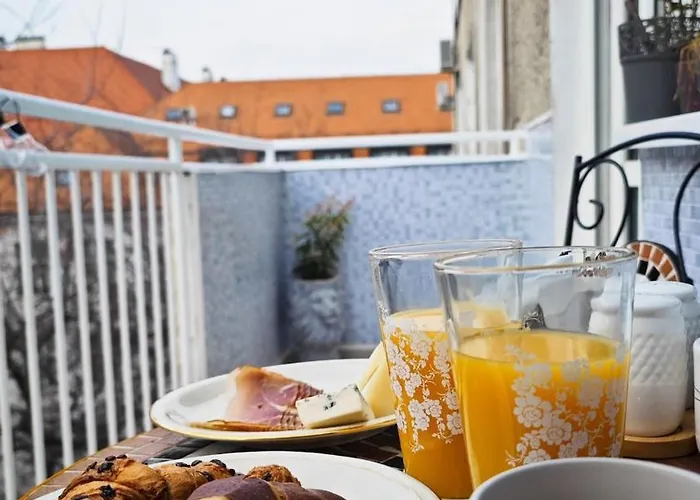 Lejlighed Old Town W Balcony Only 5 Min Danube River Bratislava